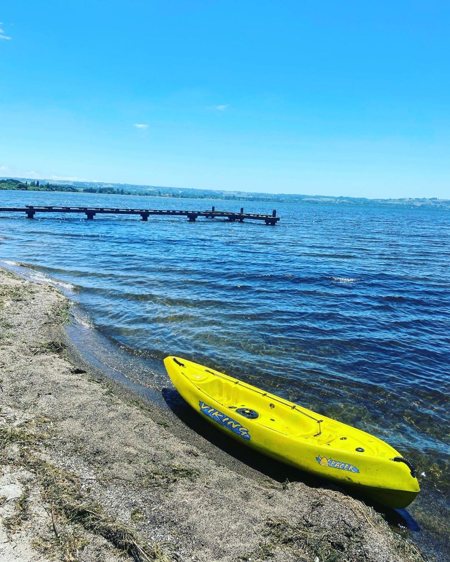 רוטורואה Zodiac Bay Lake Retreat מראה חיצוני תמונה